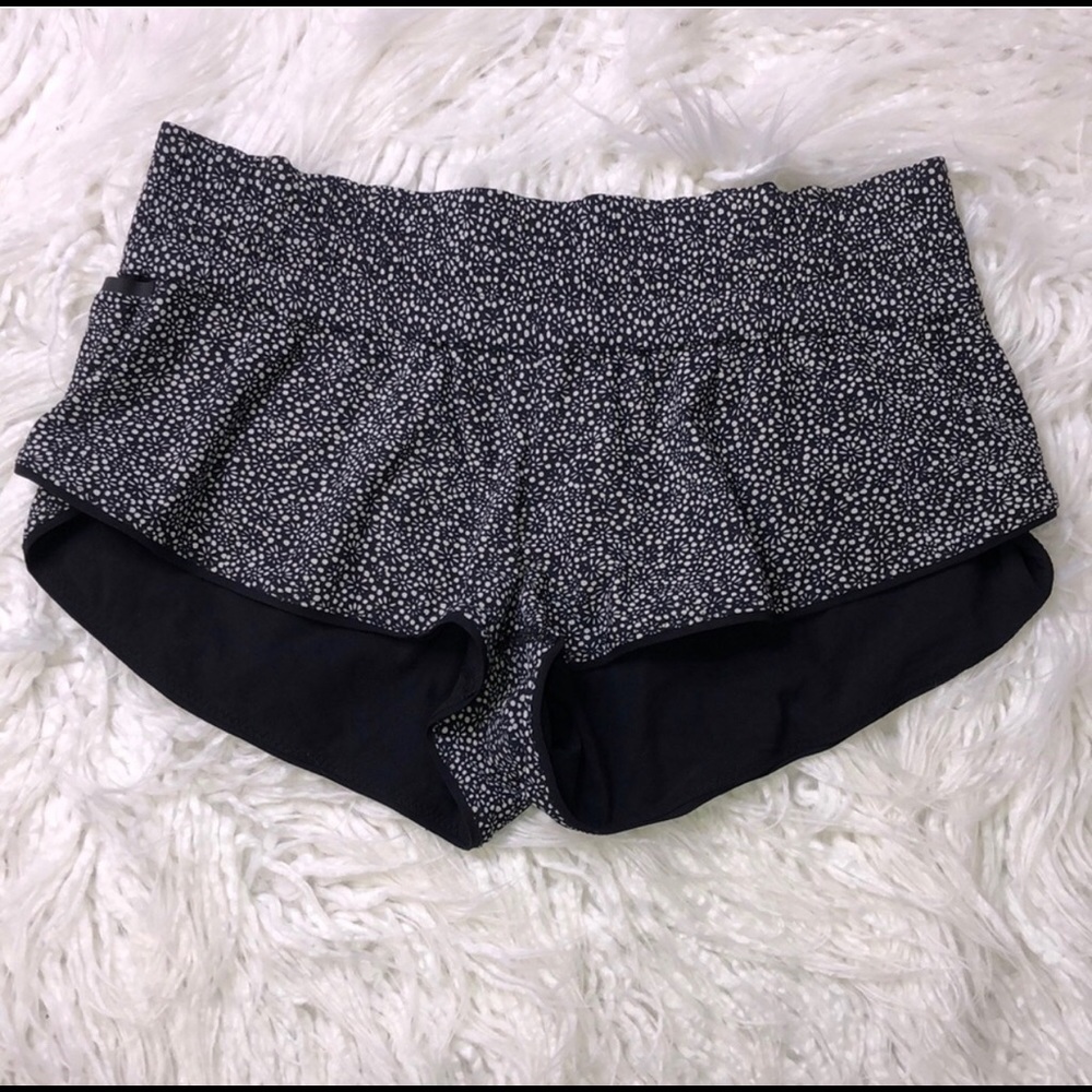 Lululemon Reversible Surf Shorts Freckle Flower 4